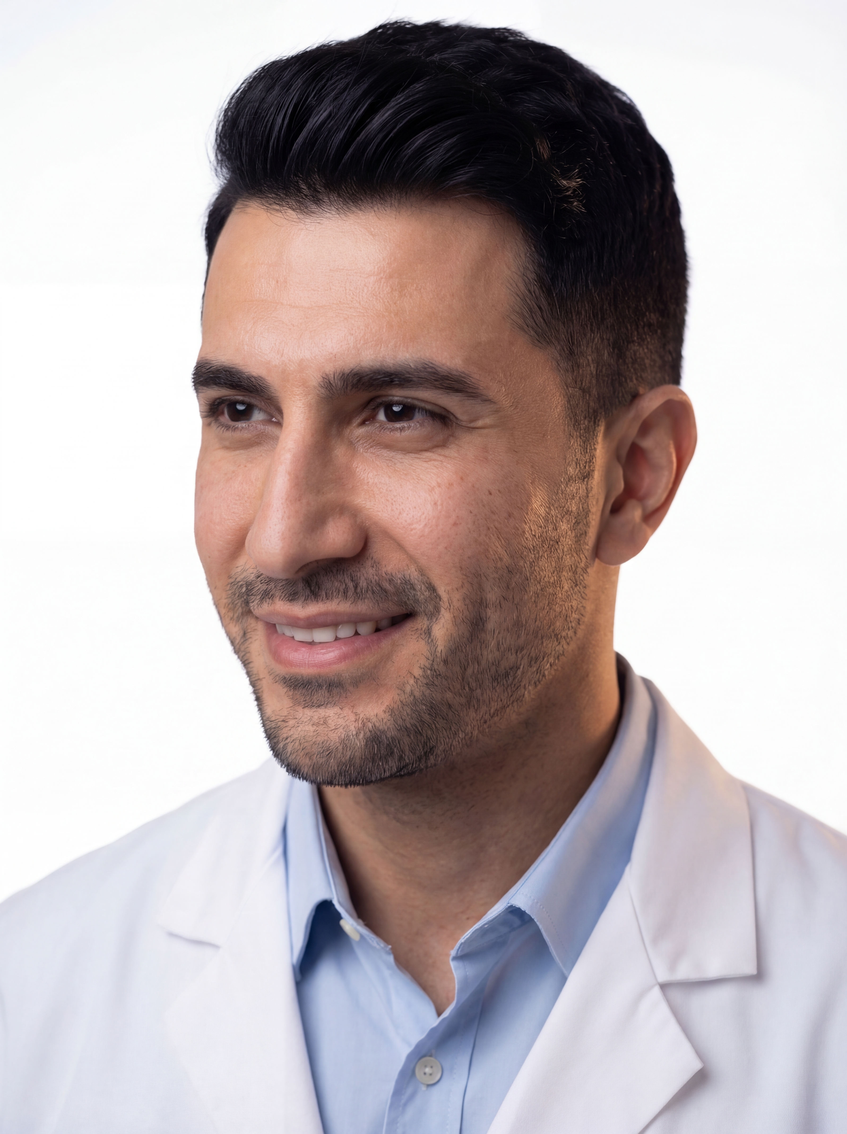 Dr. Emre Balkan — Portrait (left)