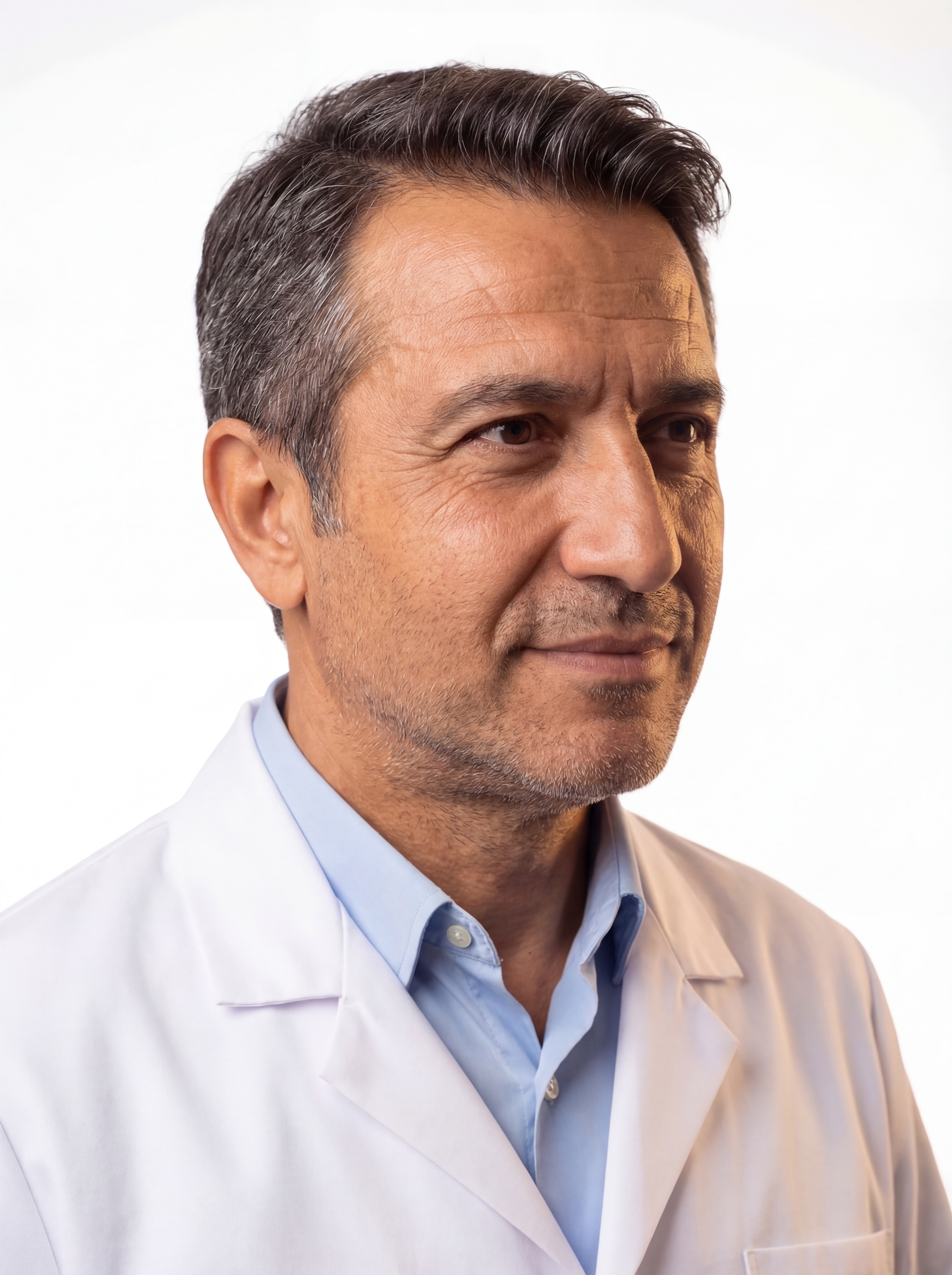 Prof. Dr. Mehmet Kaan Uçar — Portrait (right)